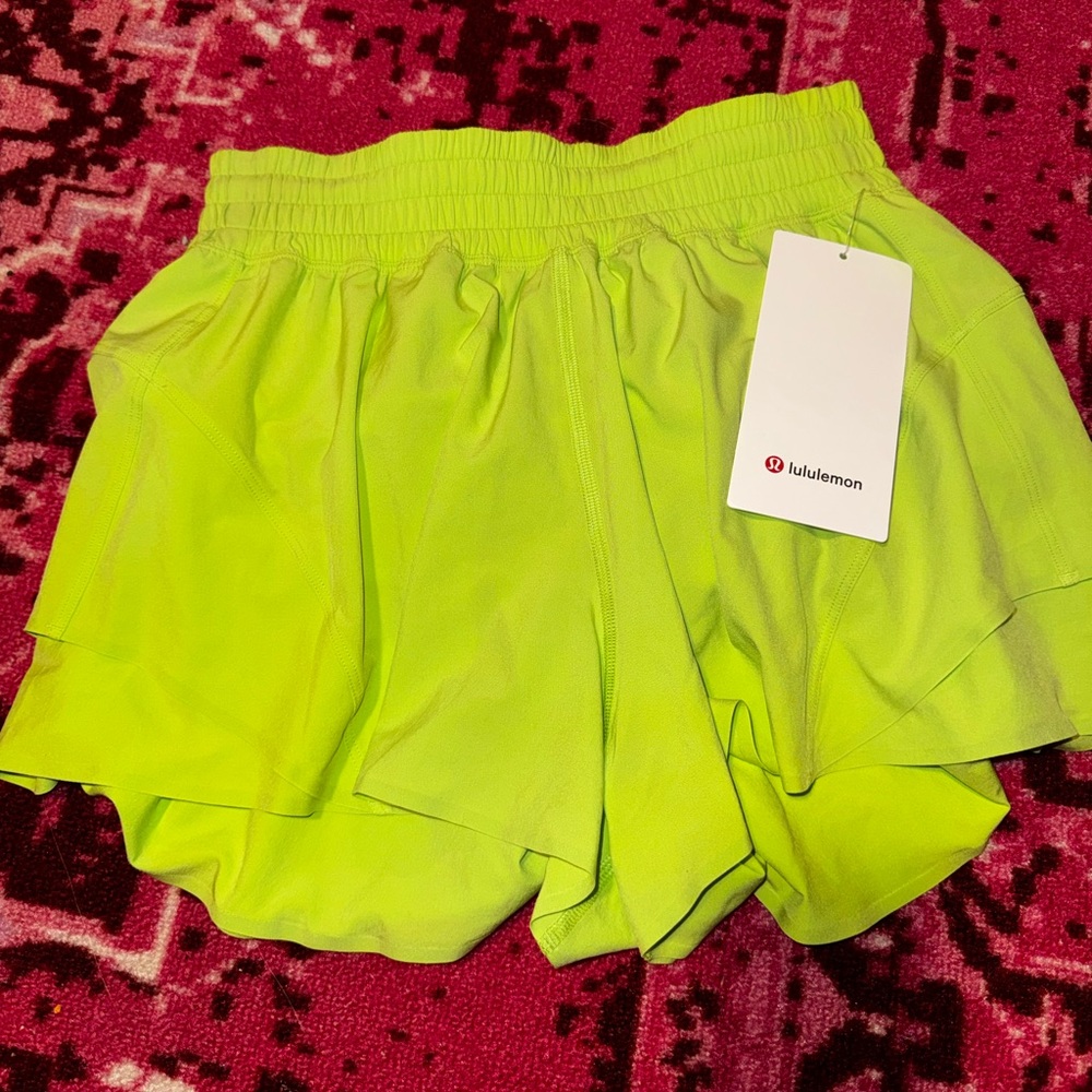 lululemon athletica Women’s Lime Shorts (Sour Grape)